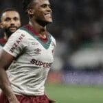 Jhon Arias deixa o Fluminense em negociação histórica para o Wolverhampton