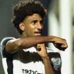 Corinthians e Cruzeiro se enfrentam com novidades nas escalações