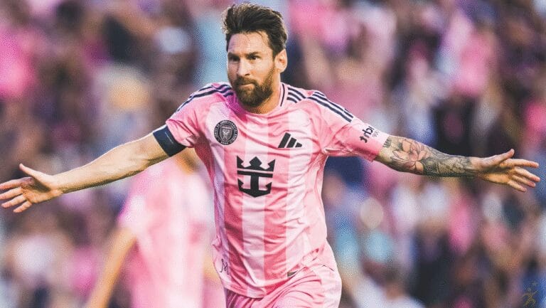Messi quebra recorde na MLS com sexto jogo seguido marcando dois gols