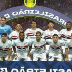 Erro de goleiro do São Paulo vira alvo de críticas nas redes sociais