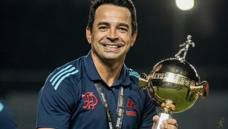 Ex-técnico do Flamengo vê final do Mundial Sub-20 equilibrada