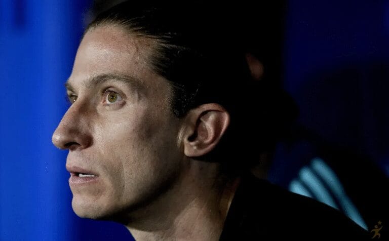 Flamengo escala Samuel Lino na final da Libertadores contra Palmeiras