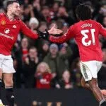Manchester United vence Newcastle no Boxing Day e sobe na tabela