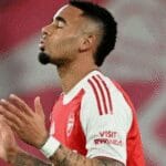 Gabriel Jesus decide no fim, e Arsenal vence lanterna do Inglês