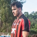 Lucas Halter sofre lesão e vira dúvida para último jogo do Vitória na Série A