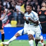 Keny Arroyo Jr brilha pelo Cruzeiro e inspira-se em ídolos brasileiros