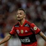 Michael desperdiça chance clara no Mirassol x Flamengo
