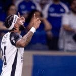 Por que Corinthians x Cruzeiro mudou de horário na Globo?