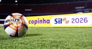 Cruzeiro e São Paulo decidem a Copinha 2026 em final histórica