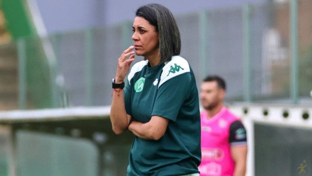 Nívia de Lima é primeira técnica a vencer na história da Copinha