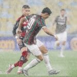 Clássico Fluminense x Flamengo é paralisado por forte chuva no Maracanã