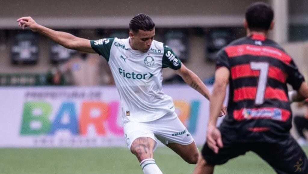 Palmeiras perde zagueiro Robson por lesão na Copinha