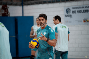 Sada Cruzeiro estreia no Sul-Americano em busca do 12º título