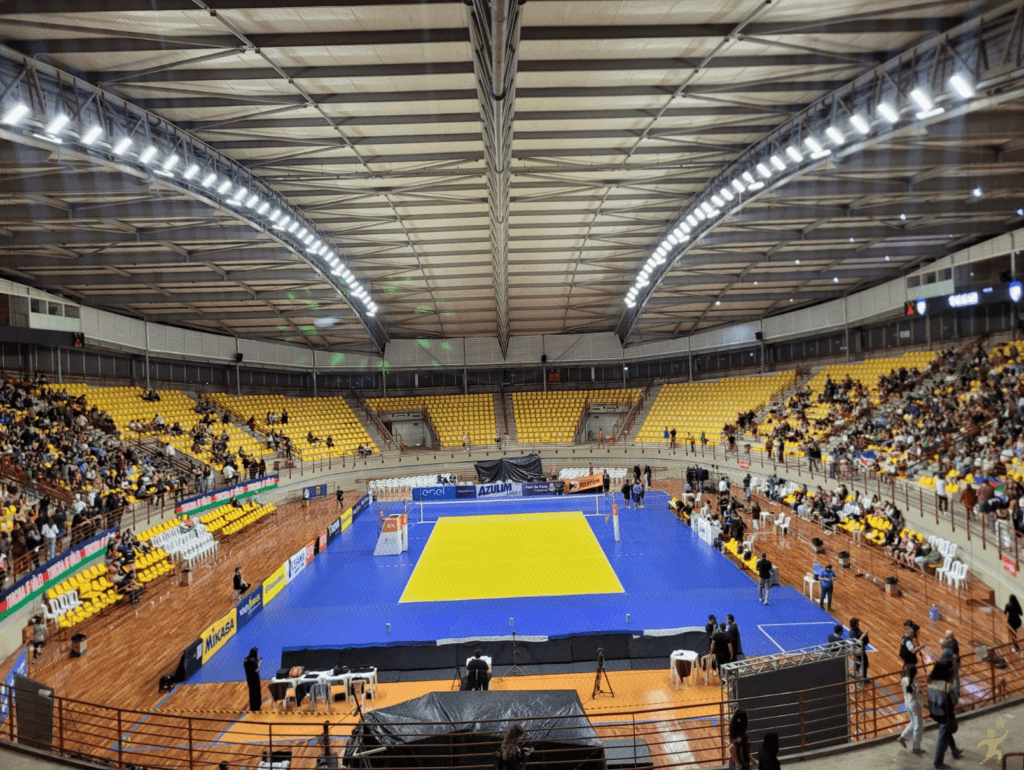 Sesi-Bauru vence JF Vôlei e se mantém na briga pelo G-8 da Superliga