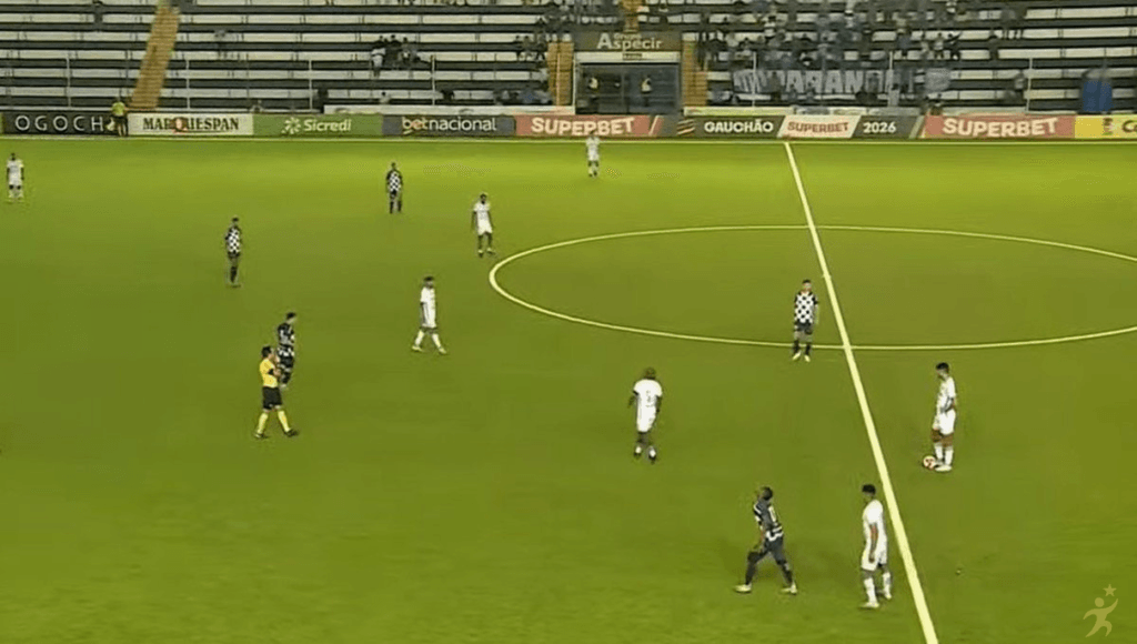 Novo Hamburgo vence São José e avança à final do Troféu Farroupilha