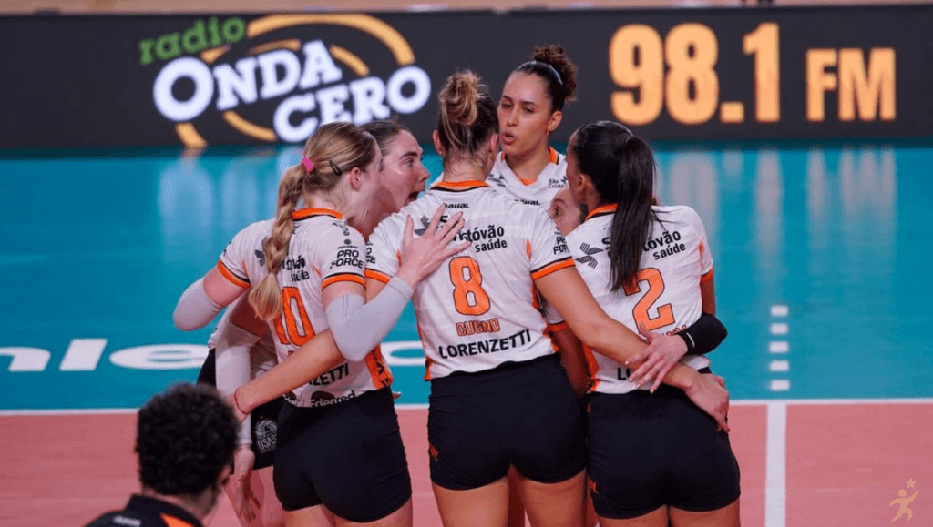 Sesi Bauru vence Osasco e é campeão inédito do Sul-Americano de vôlei