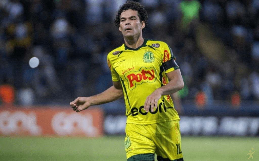 O Recorde Inusitado de Camilo no Mirassol: Precisão Cirúrgica nas Bolas Paradas