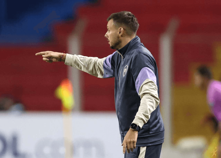 Anselmi elogia Botafogo em Potosí e projeta virada na Libertadores