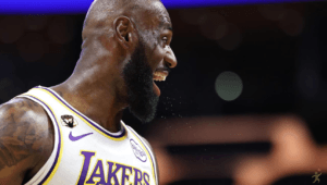 LeBron James elogia Jaylen Brown, mas lembra polêmica sobre Bronny
