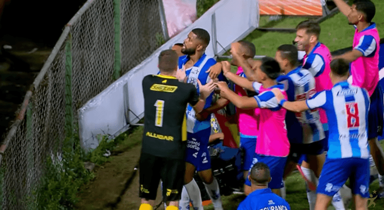 Paysandu vira de forma épica e avança na Copa do Brasil