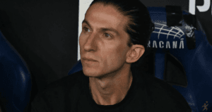 Flamengo demite Filipe Luís após crise de resultados e pressão da torcida