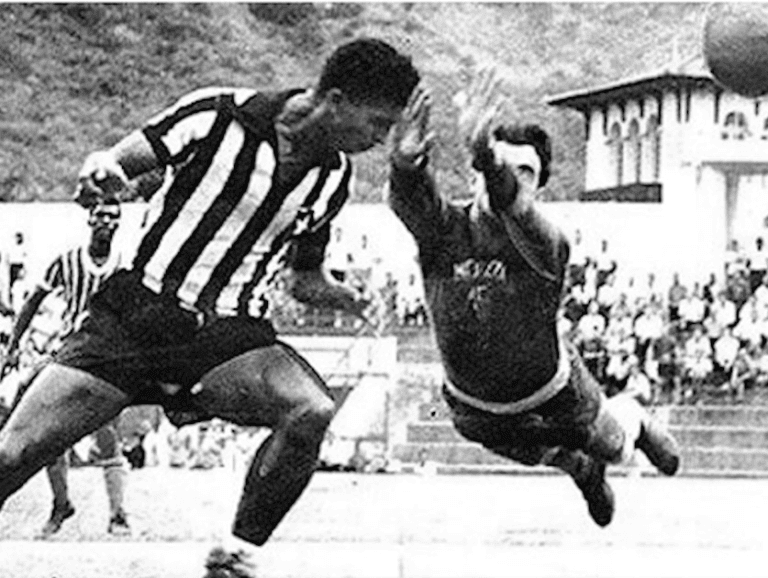 Quarentinha: O Artilheiro Silencioso e o Recorde Inédito no Botafogo