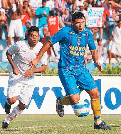 Nonato: O Rei dos Clássicos Ba-Vi e um Recorde Inusitado no Bahia