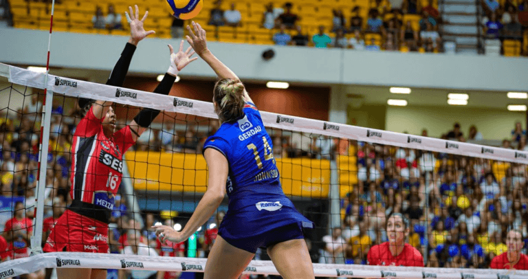 Sesi Bauru vence Minas e define liderança da Superliga na última rodada