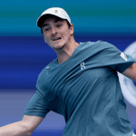 João Fonseca é eliminado no Miami Open e mira gira de saibro