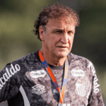 Cuca estreia no Santos e anuncia desfalque de Neymar contra Cruzeiro