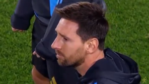 Messi chora em possível despedida da Argentina; veja reação emocionante