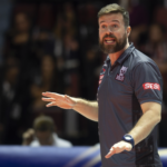 Henrique Modenesi deixa Sesi-Bauru para comandar clube japonês