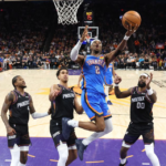 Thunder varre Suns e avança com autoridade nos playoffs da NBA