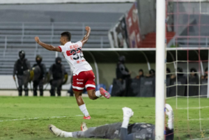 CRB vence Sousa por 3 a 0, mas é eliminado da Copa do Nordeste