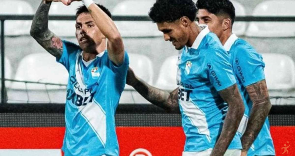 Sporting Cristal bate Junior e tira liderança do Palmeiras na Libertadores
