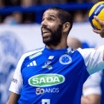 Wallace recusa proposta do Minas e deve renovar com o Sada Cruzeiro