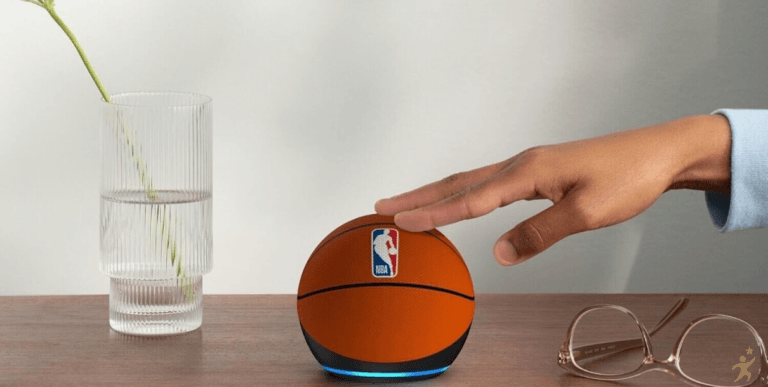 Echo Dot NBA chega ao Brasil em edição limitada com design de bola oficial
