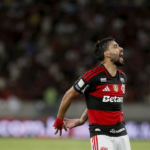 Paquetá passa por exames após lesão no Flamengo; clube otimista
