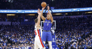 Magic vence Pistons e fica a uma vitória da próxima fase