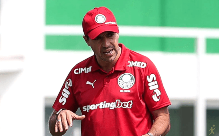 Palmeiras improvisa na lateral após lesões de Piquerez e Jefté