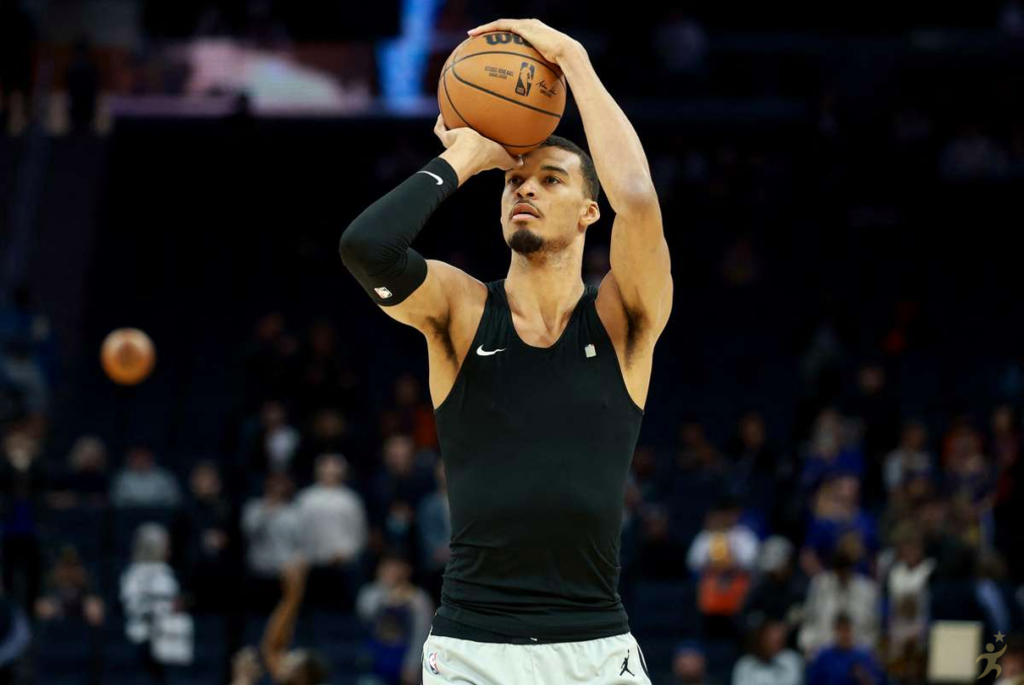 Wembanyama ausente dos Spurs para gerir lesão no tornozelo