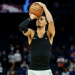 Wembanyama ausente dos Spurs para gerir lesão no tornozelo