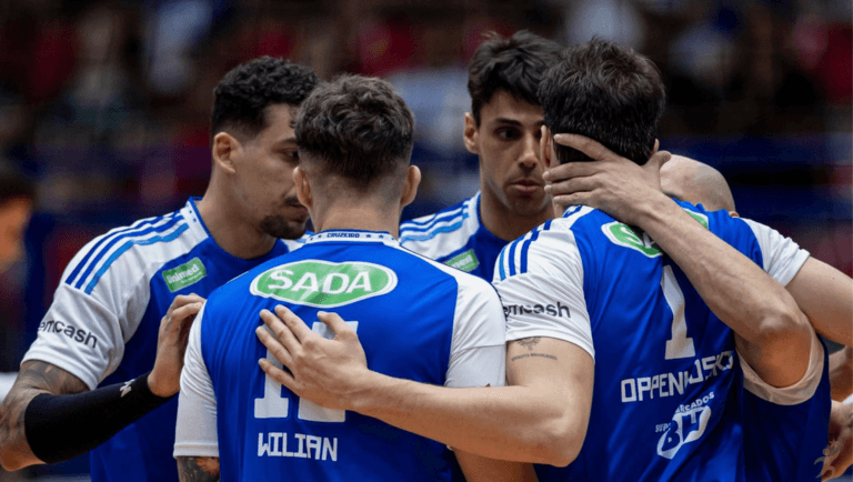 Cruzeiro vence Goiás e lidera quartas da Superliga Masculina