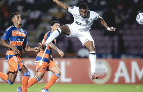 Atlético-MG estreia com derrota na Sul-Americana para Puerto Cabello