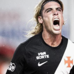 Spinelli brilha com dois gols e Vasco vence Paysandu na Copa do Brasil