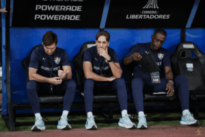 Fla-Flu tem sabor de revanche para Zubeldía e Fluminense