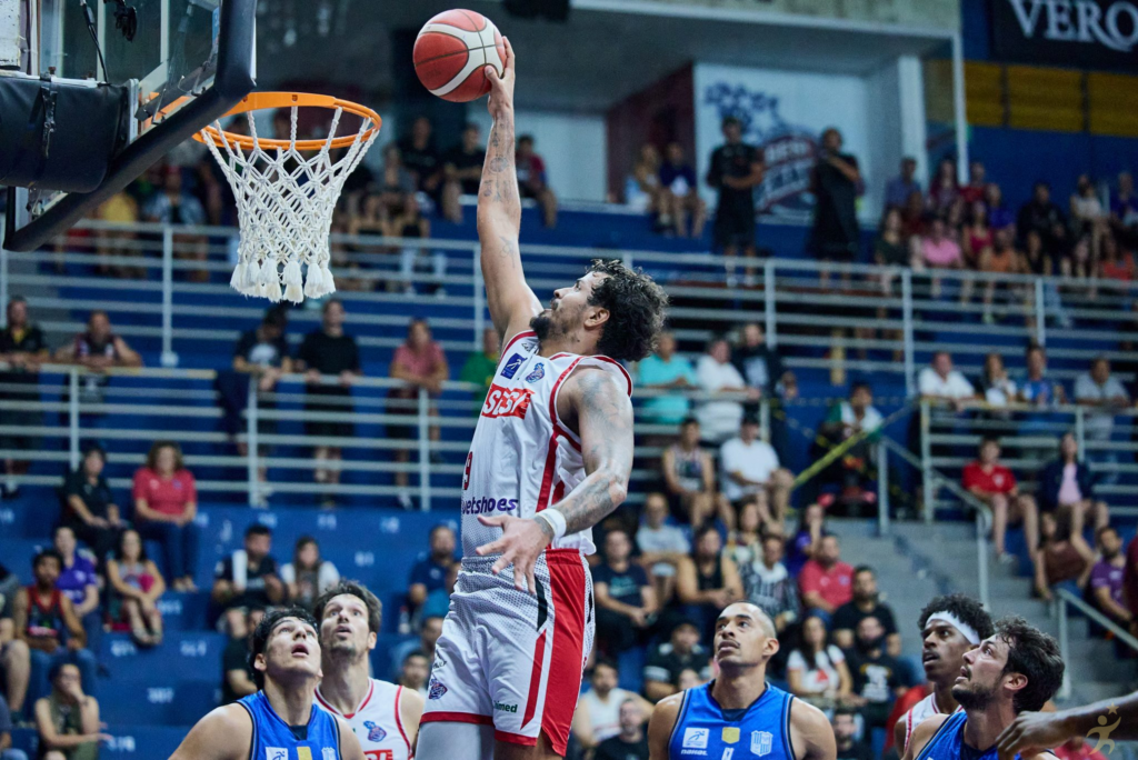 Sesi Franca busca vaga nas semis do NBB contra Mogi no Pedrocão
