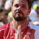 Wawrinka se despede de Roland Garros com homenagens de lendas
