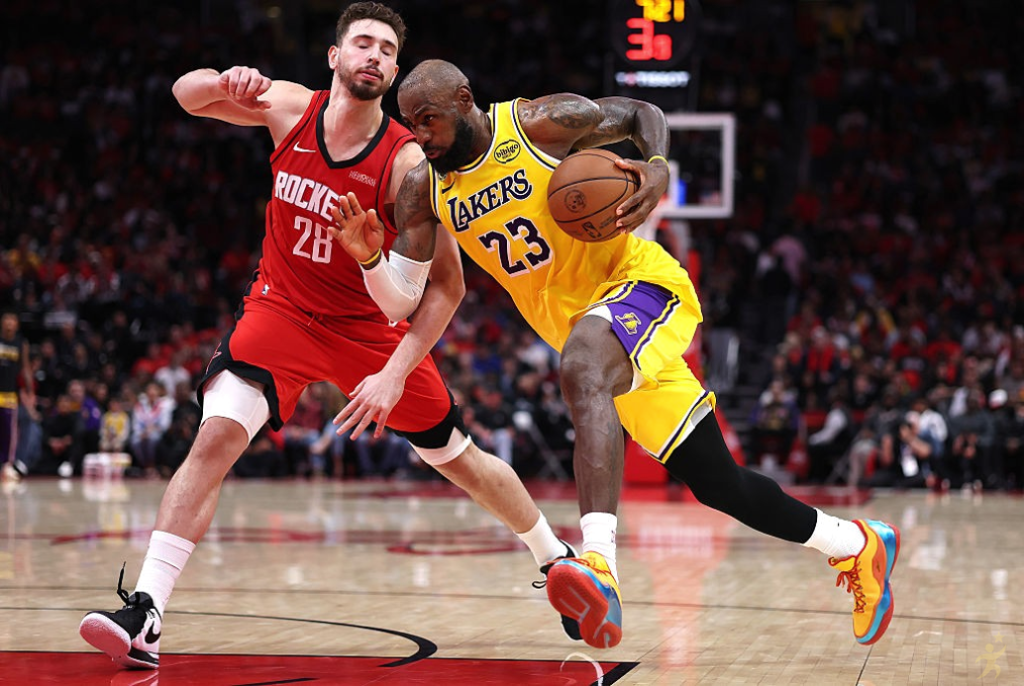 Lakers dominam Rockets e avançam para semifinais do Oeste