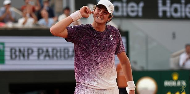 João Fonseca tem chances reais contra Ruud em Roland Garros